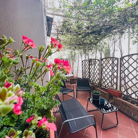 Re Gallo Luxury Apartment Plebiscito In Via Chiaia Naples Luaran gambar