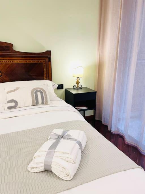 Re Gallo Luxury Apartment Plebiscito In Via Chiaia Naples Luaran gambar